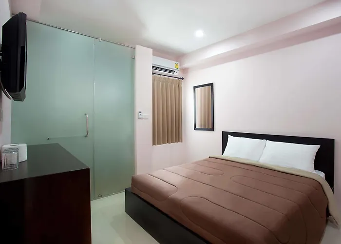 A And A 2* Bangkok
